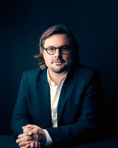 Simon Bühler image